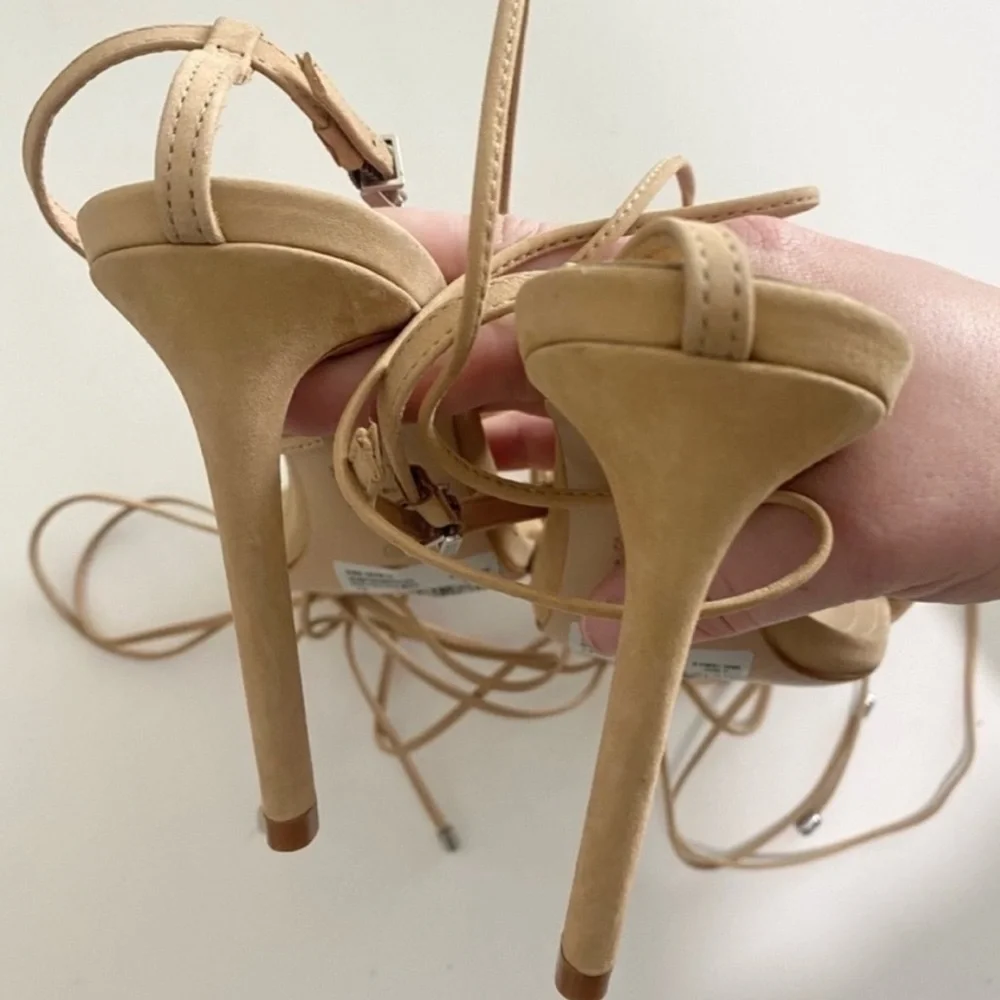 Schutz Vikki Crystal Nude Nubuck Sandal Heels SIZE 7